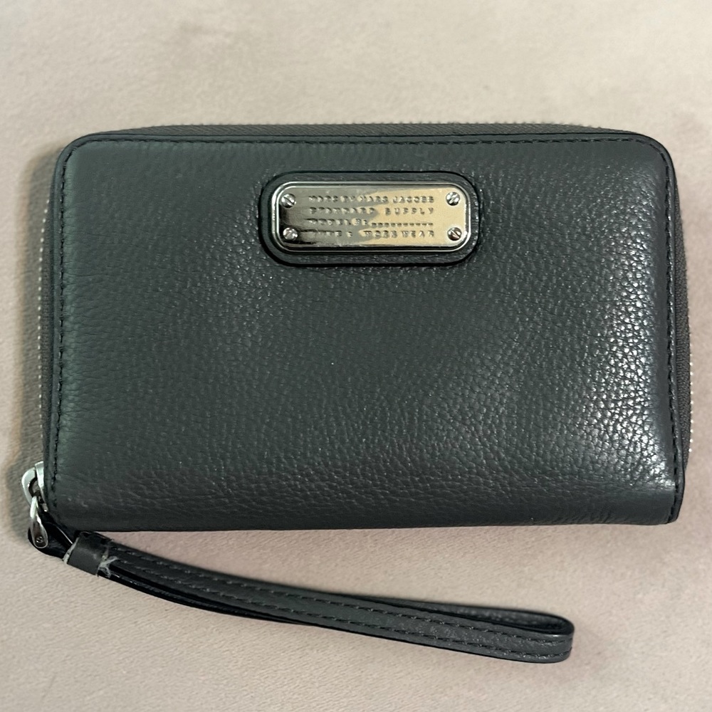 Marc Jacobs Wallet/wristlet